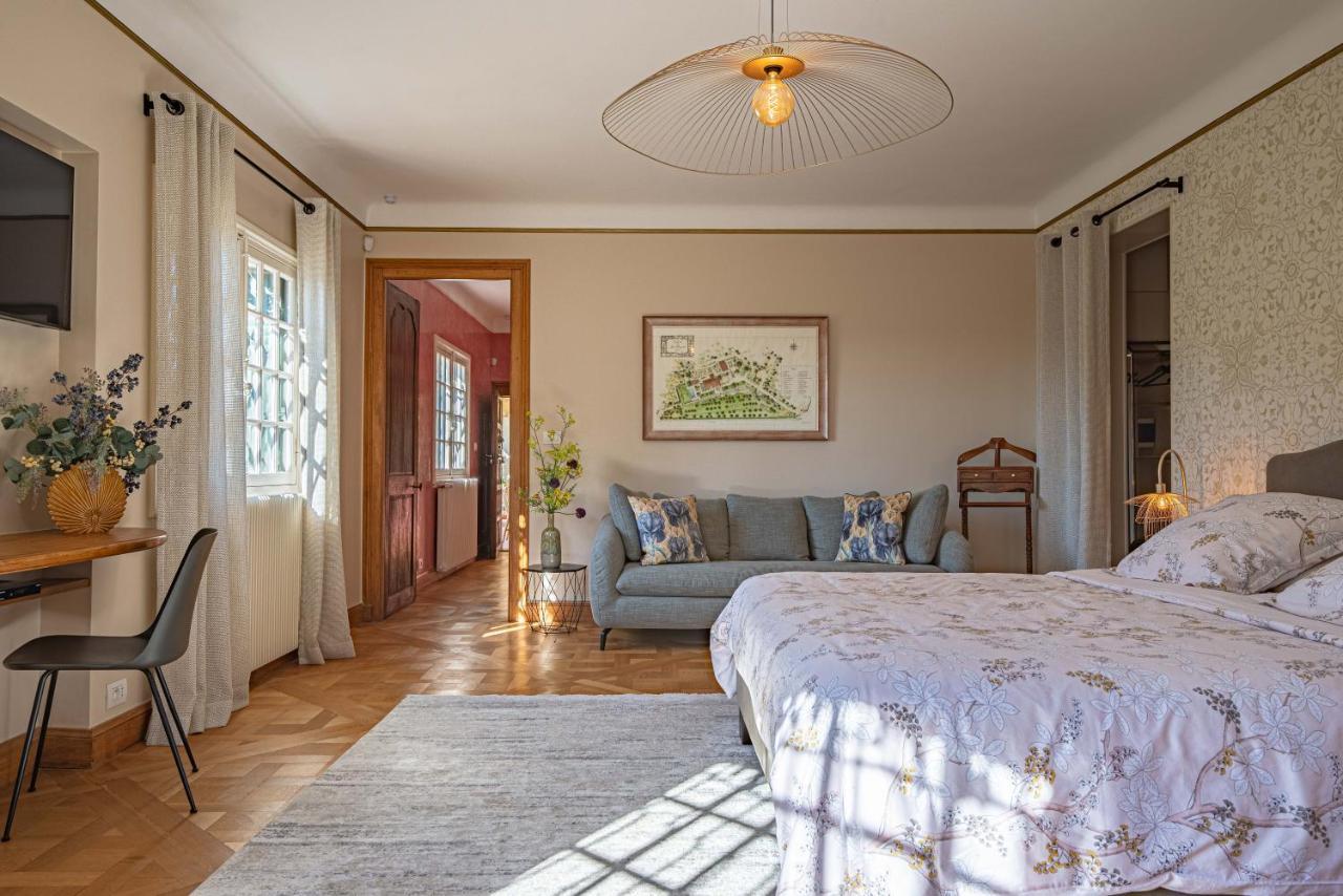 Gites De La Villa Pergola Salernes Buitenkant foto