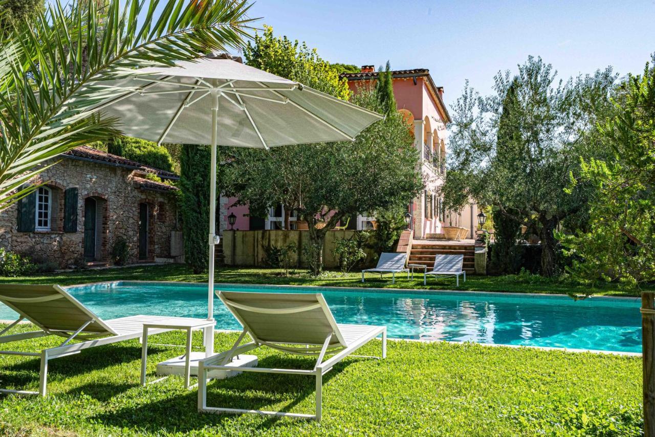 Gites De La Villa Pergola Salernes Buitenkant foto