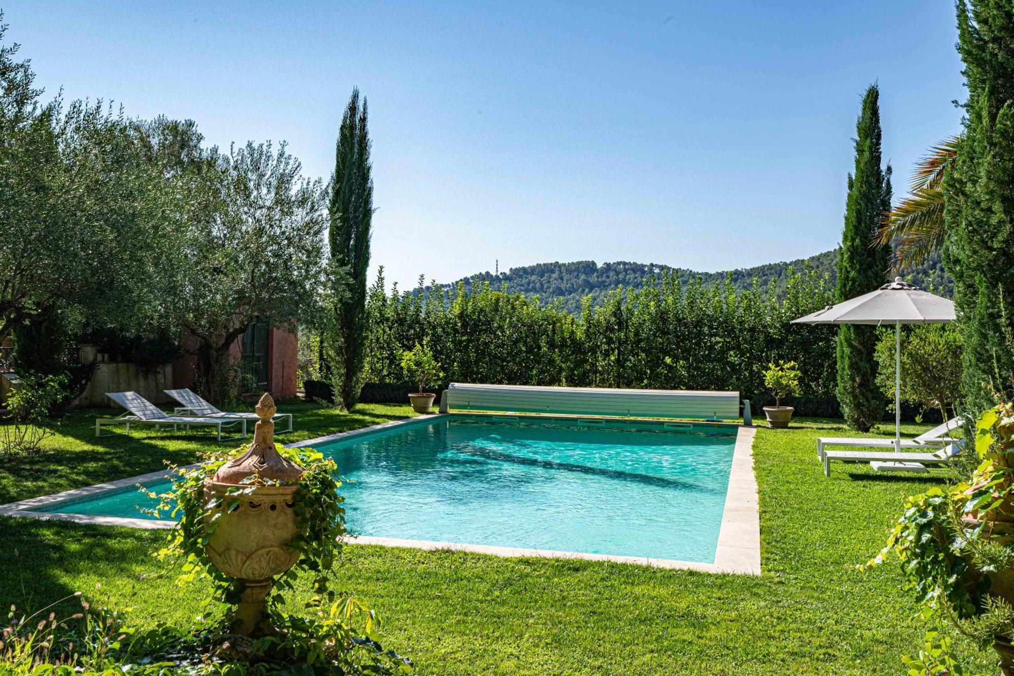 Gites De La Villa Pergola Salernes Buitenkant foto
