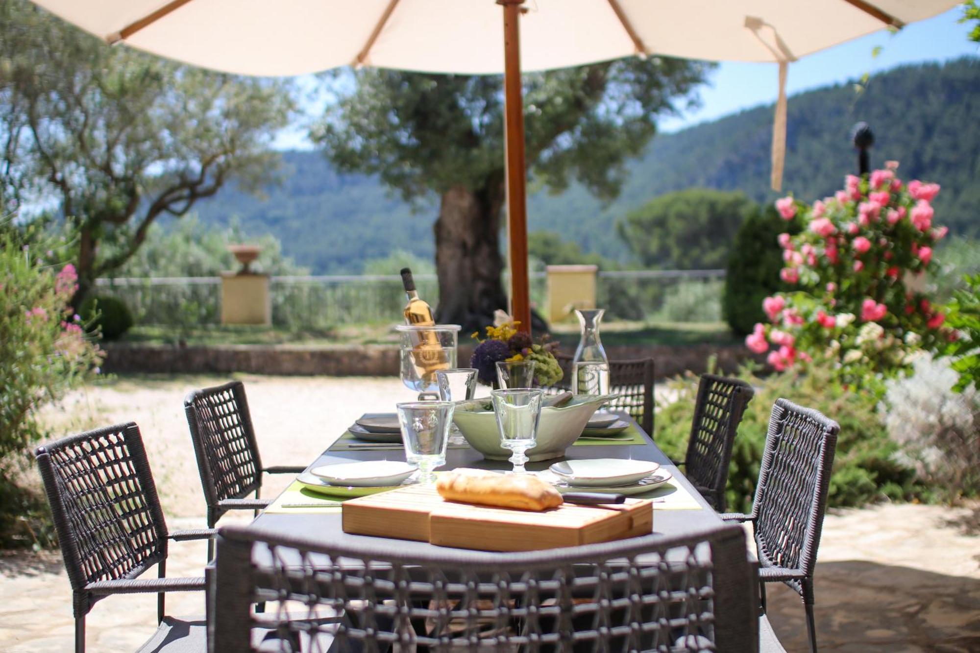 Gites De La Villa Pergola Salernes Buitenkant foto